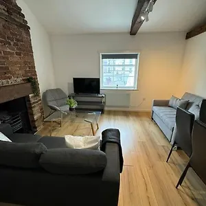 Comfy Flat For 6 In Center Gs306 Sheffield
